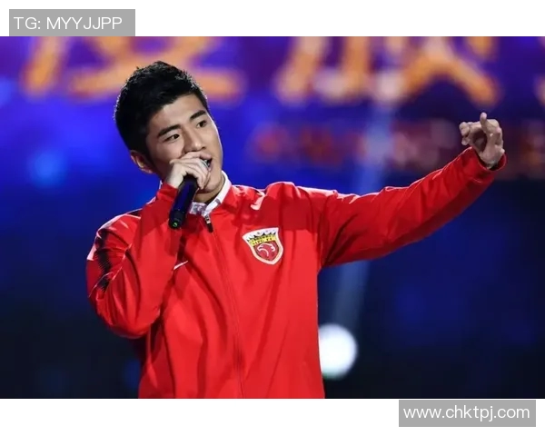 张芳专访：从青涩球员到足球教练的成长之路与心路历程回顾