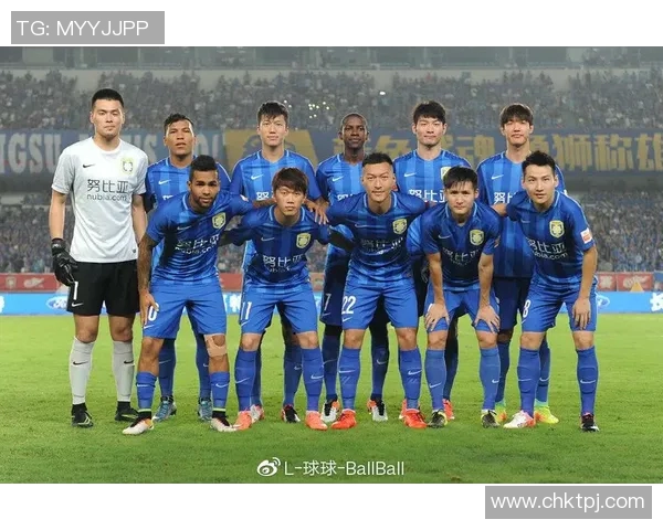 苏宁与上港精彩对决集锦回顾展现足球魅力与激情瞬间