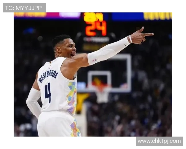 拉塞尔威斯布鲁克的篮球传奇与职业生涯的辉煌历程探讨