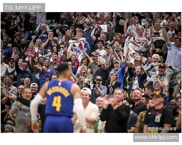 湖人掘金首节对决精彩纷呈球员表现引发球迷热议