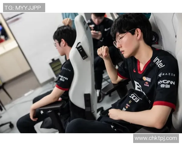 科罗拉多队与明尼苏达队激战正酣谁能在这场对决中笑到最后